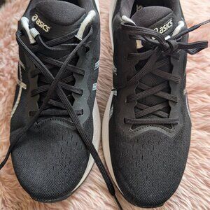 ASICS Women's Gel-Pulse 13 Running Shoes- like new